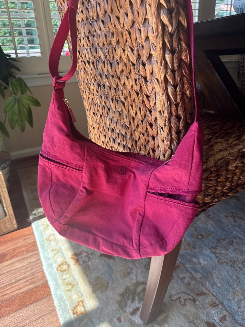 Lululemon Slouchy Sling Bag in bright pink